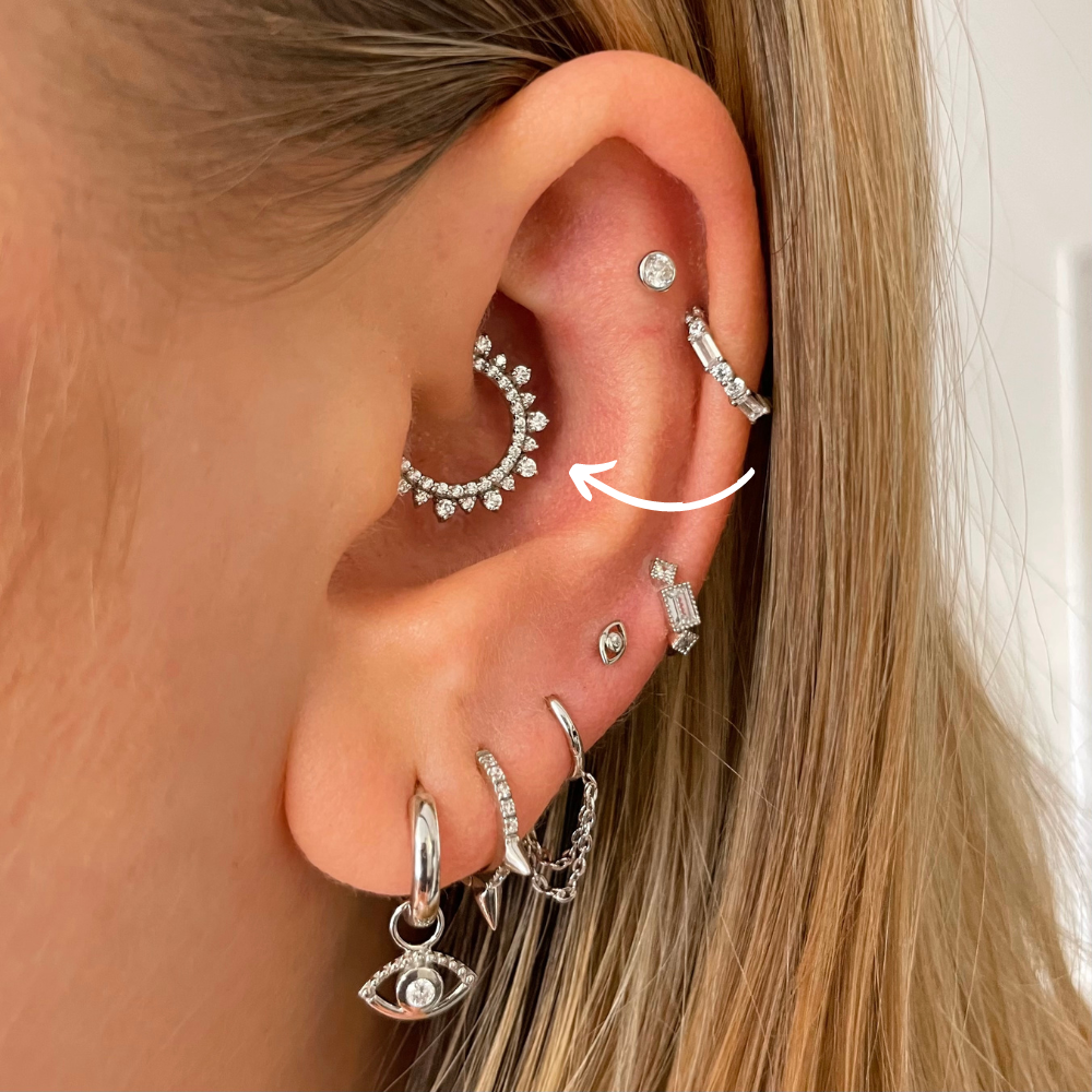 Everything you need to know about daith piercings – Laura Bond