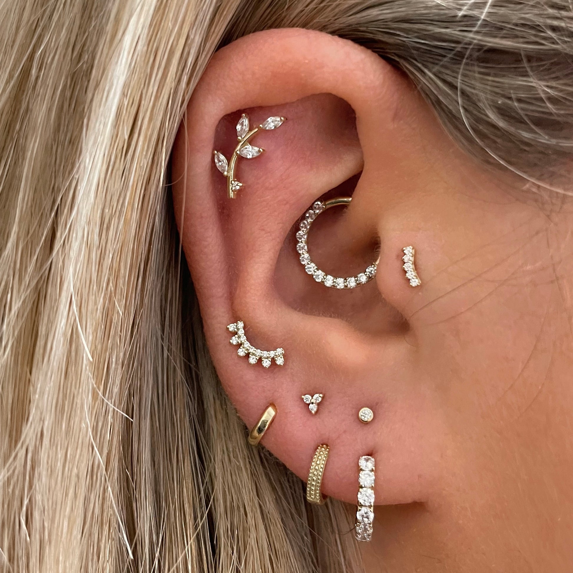 Everything you need to know about tragus piercings – Laura Bond